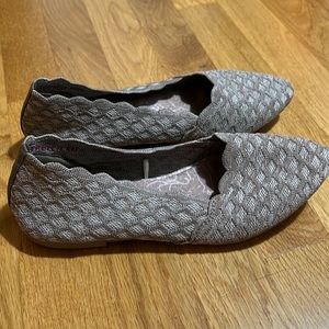Skechers women’s Cleo size 7